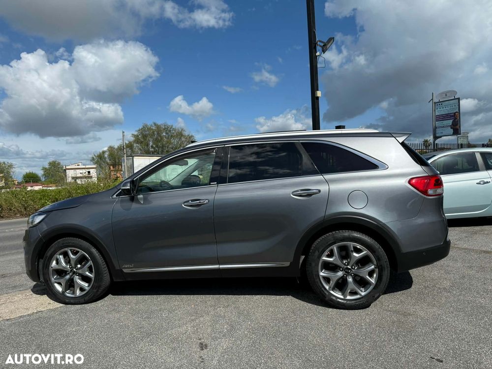 Kia Sorento - 9