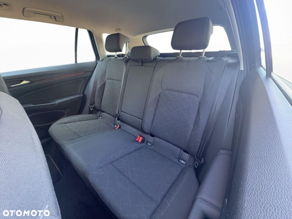 Volkswagen Golf - 29