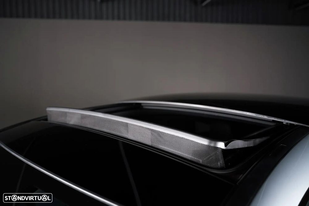 Mercedes-Benz CLA 250 e Shooting Brake AMG Line - 14