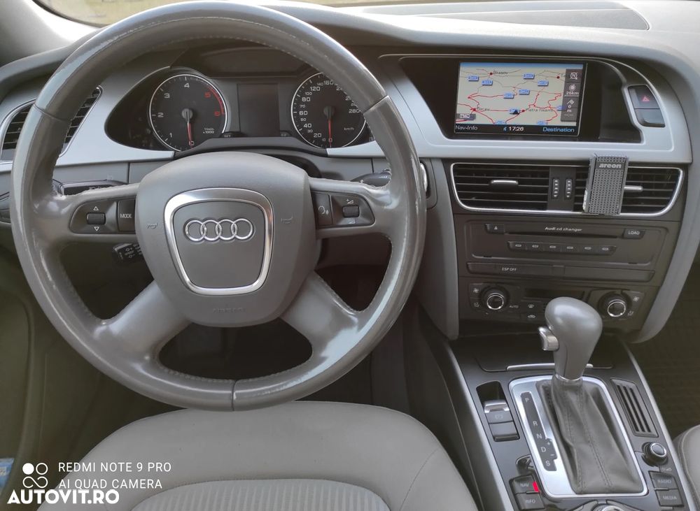 Audi A4 2.0 TDI Multitronic Avant - 5