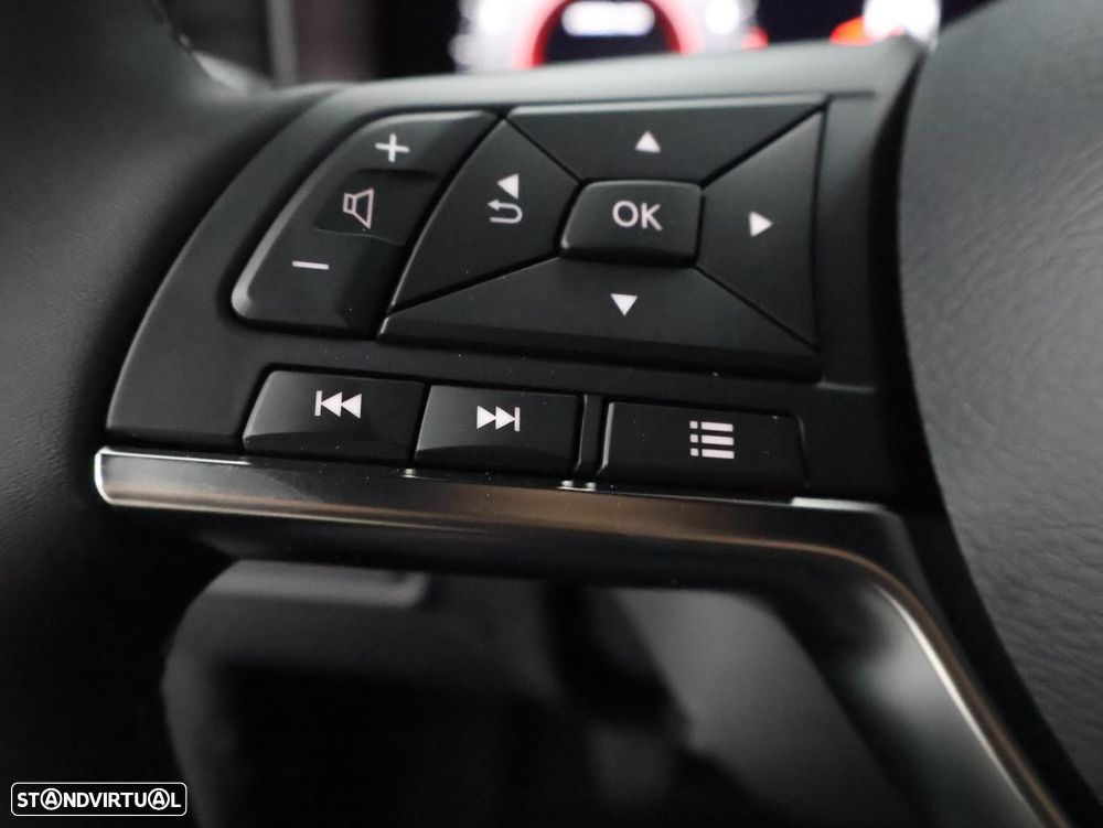 Nissan Juke 1.0 DIG-T N-Connecta - 17