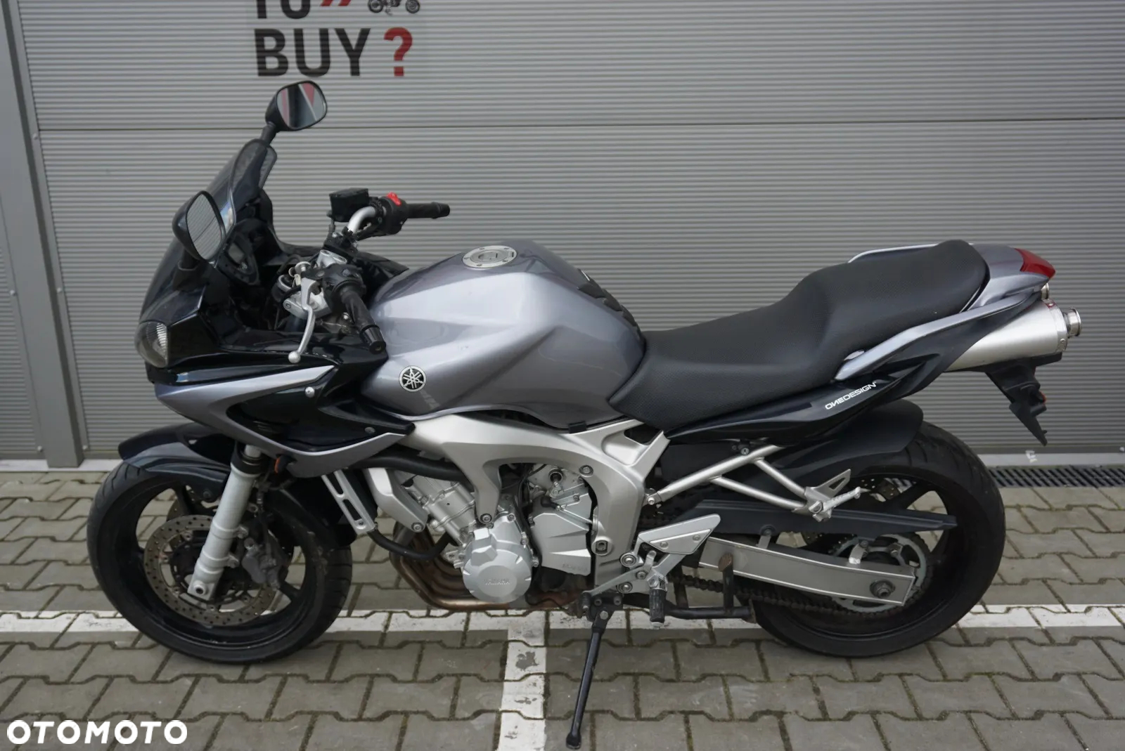 Yamaha FZ - 7