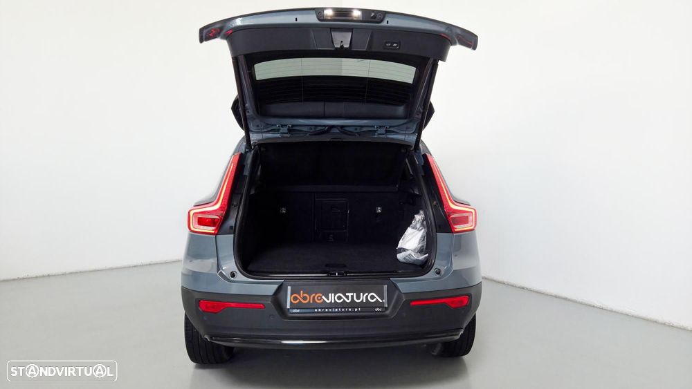Volvo XC 40 1.5 T4 PHEV Plus Dark - 23