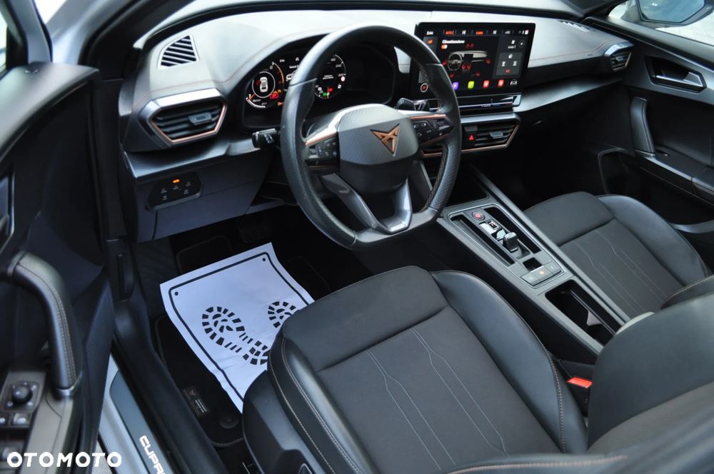 Cupra Formentor 1.5 eTSI DSG - 38