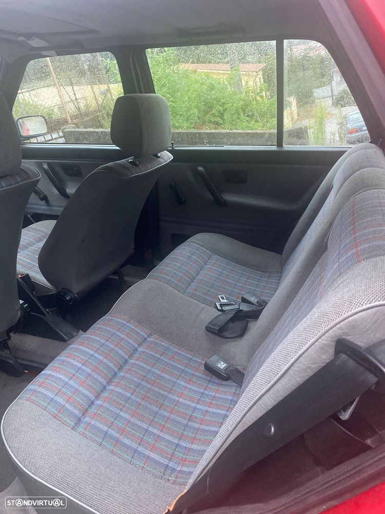 VW Golf 1.3 CL - 10