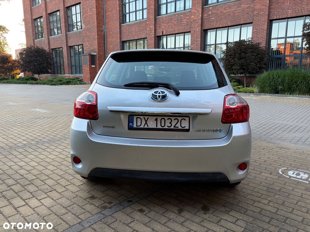 Toyota Auris - 4