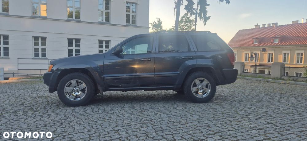 Jeep Grand Cherokee 3.7 4x2 Laredo - 11