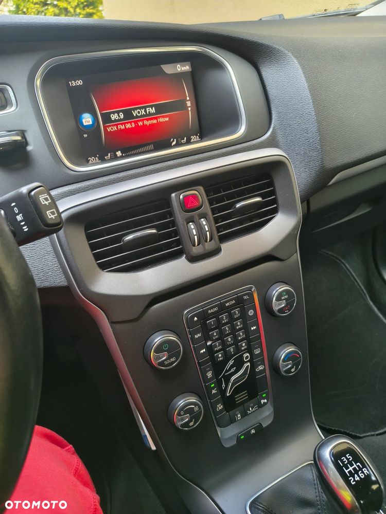 Volvo V40 - 5