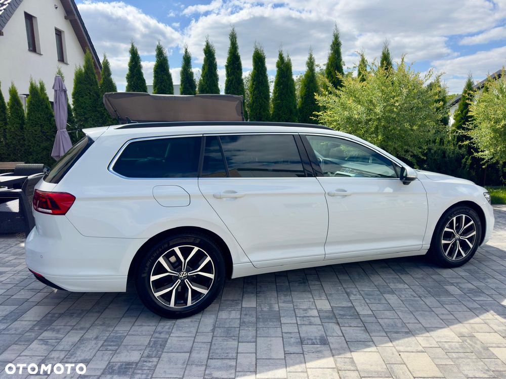 Volkswagen Passat Variant 2.0 TSI Business DSG - 7