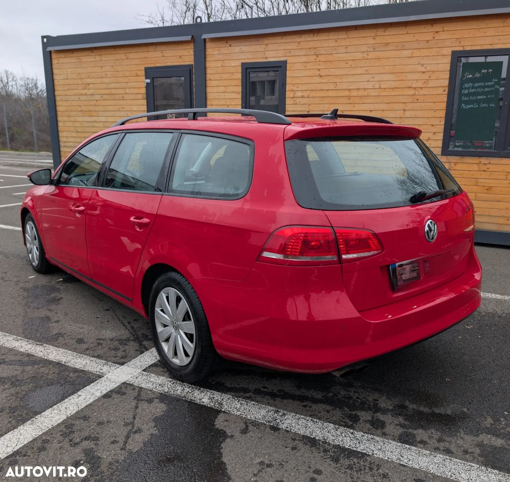 Volkswagen Passat Variant 2.0 TDI DSG Individual Chrom - 6