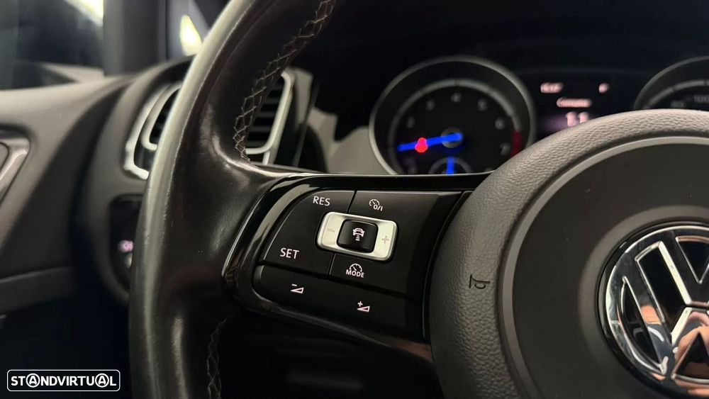 VW Golf R 4Motion BlueMotion DSG - 17