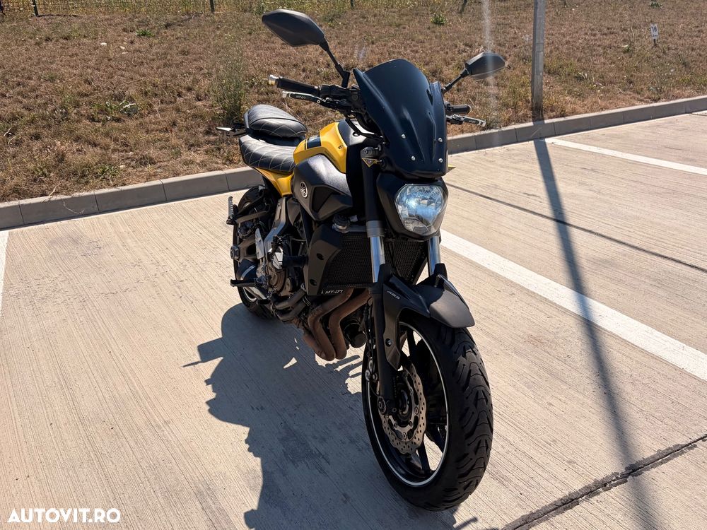Yamaha MT-07 - 3