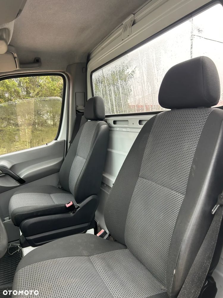 Mercedes-Benz SPRINTER 313 CDI / FAKTURA VAT 23% / 4 SZTUKI / SKRZYNIA 3.40 M / ROZSTAW OSI 3.70 M / 1 WŁAŚCICIEL OD NOWOŚCI / POLSKI SALON / OD NOWOŚCI WOZIŁY TYLKO BUTLE Z GAZEM PO REGIONIE !! - 13