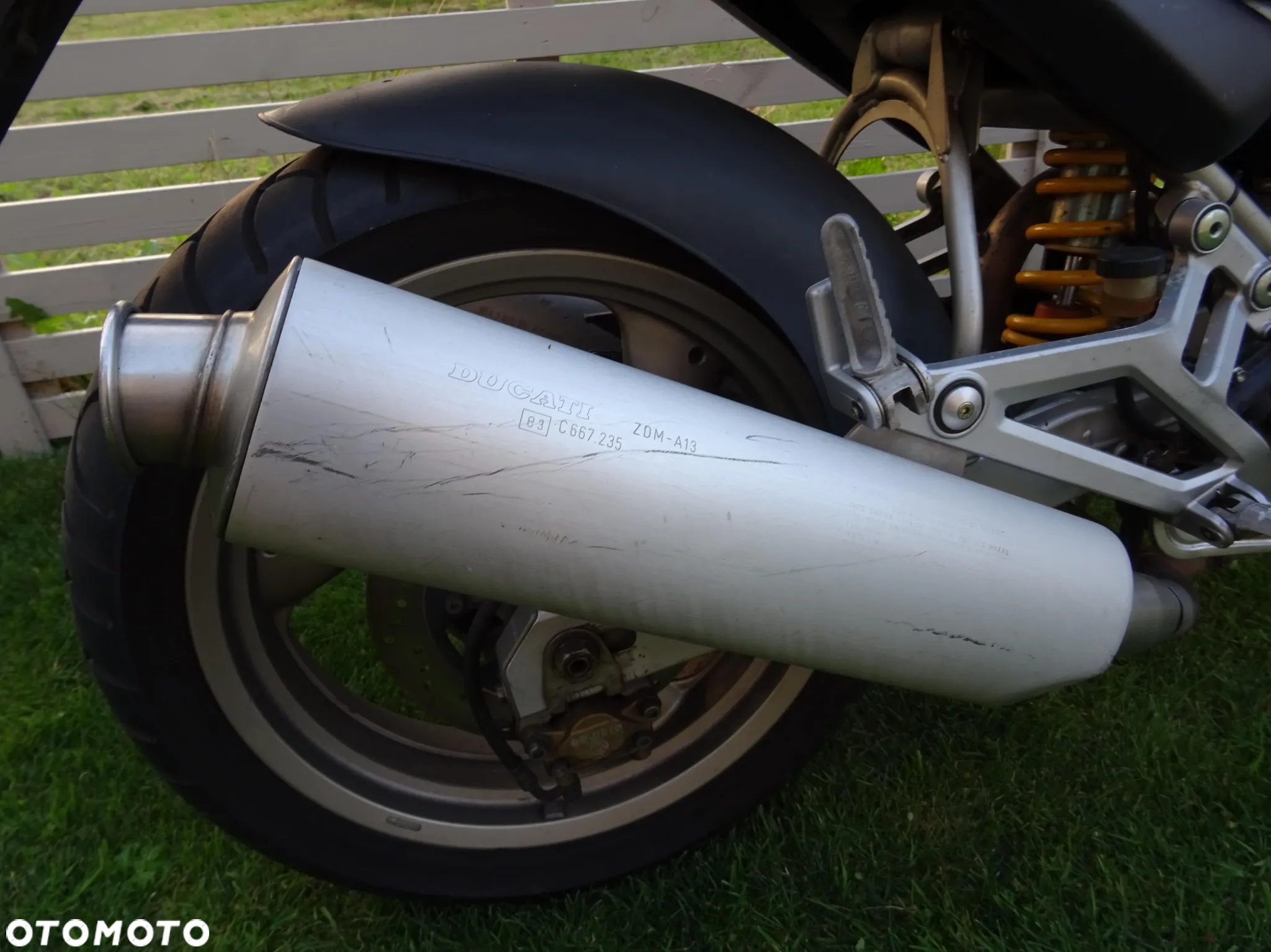 Ducati Monster - 17