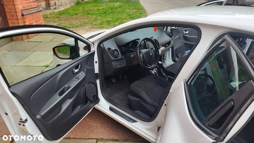 Renault Clio 0.9 TCe Limited - 15