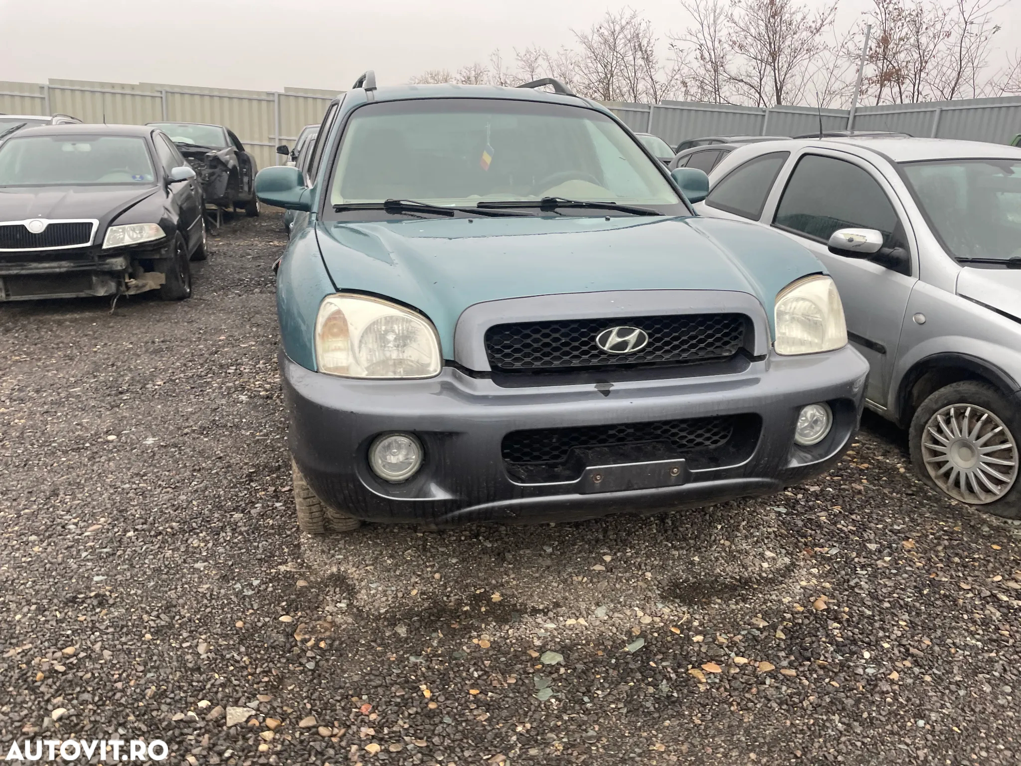 Dezmembrari Hyundai Santa Fe 2.7 v6 benzina/autoamat 2005 - 3