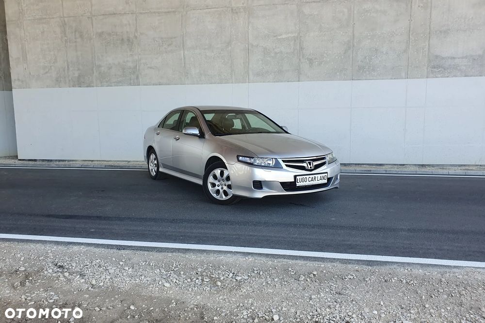 Honda Accord 2.0 i Automatik Executive - 1