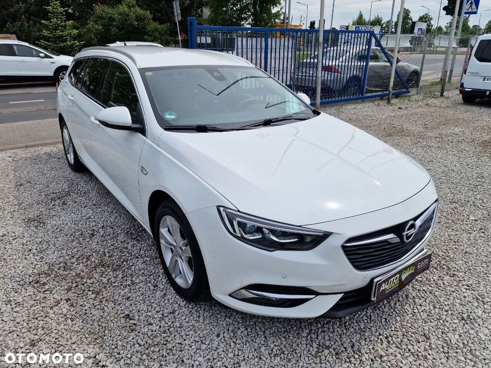 Opel Insignia - 38