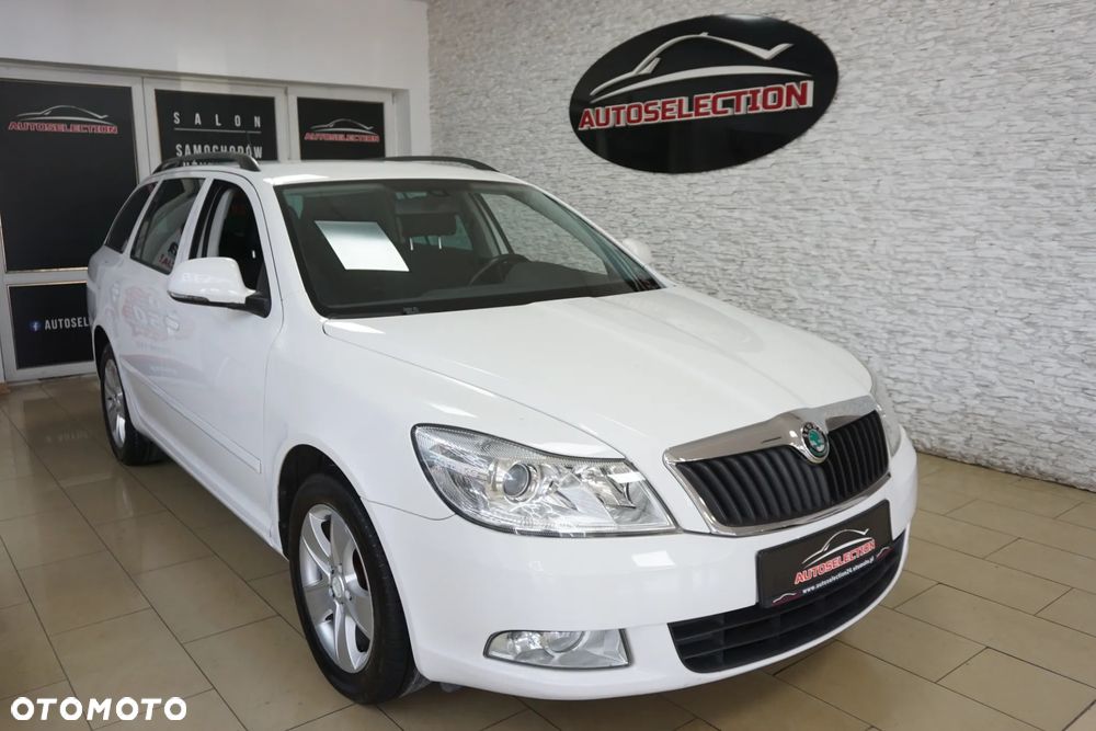 Skoda Octavia 1.6 TDI DPF Ambiente - 8