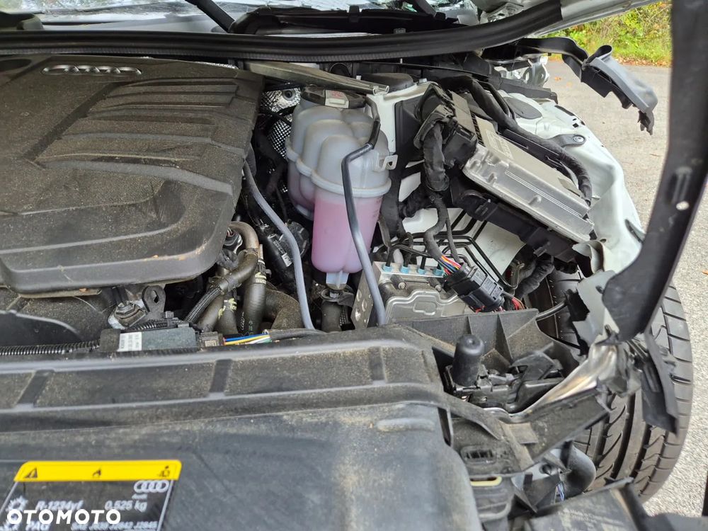Audi A4 Avant 40 TDI quattro S tronic S line - 5