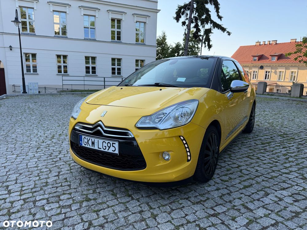 Citroën DS3 HDi 90 FAP SoChic - 29