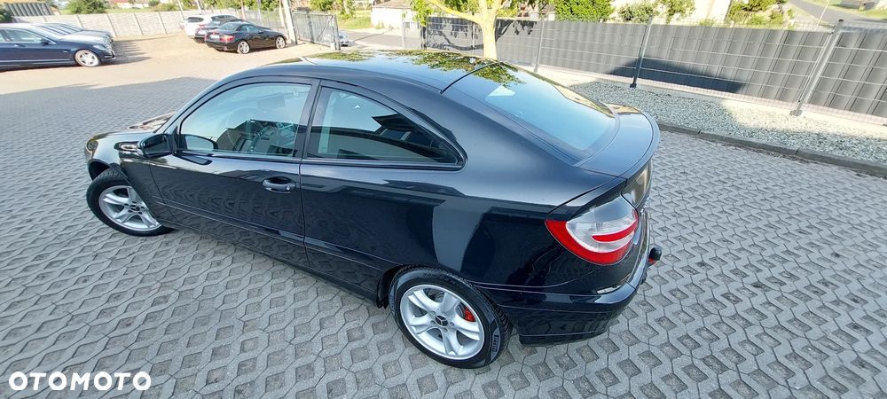 Mercedes-Benz Klasa C - 34