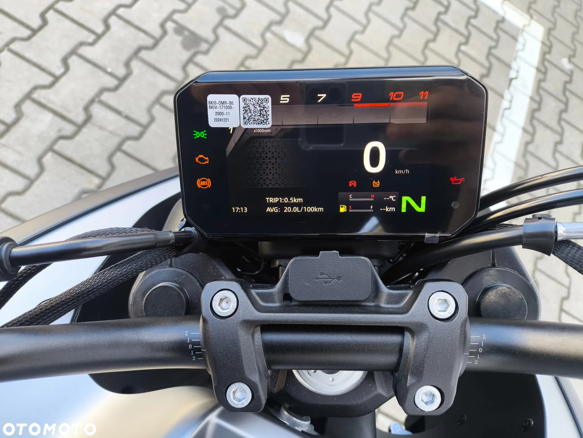 CFMoto NK - 5