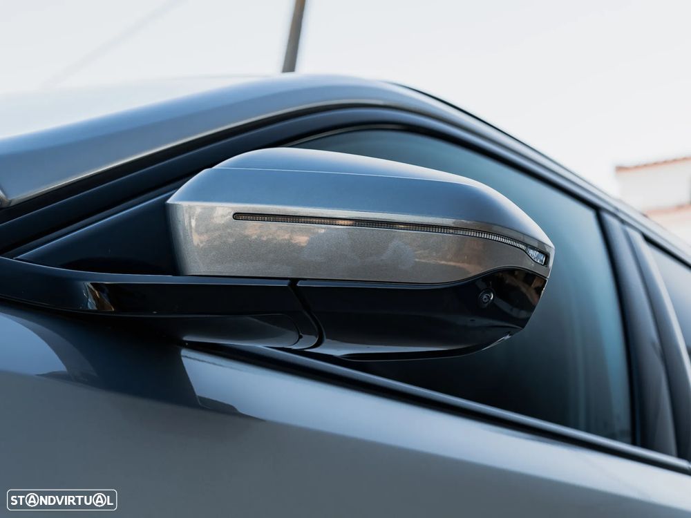 BMW i5 Touring eDrive40 - 41