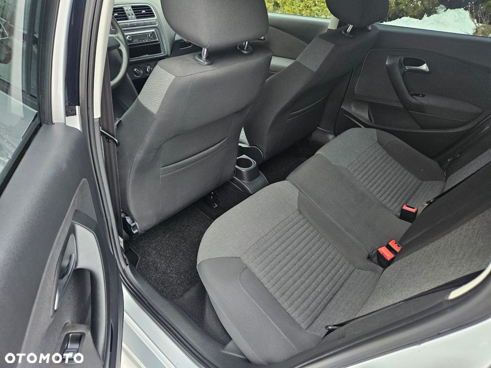 Volkswagen Polo 1.4 Style - 21