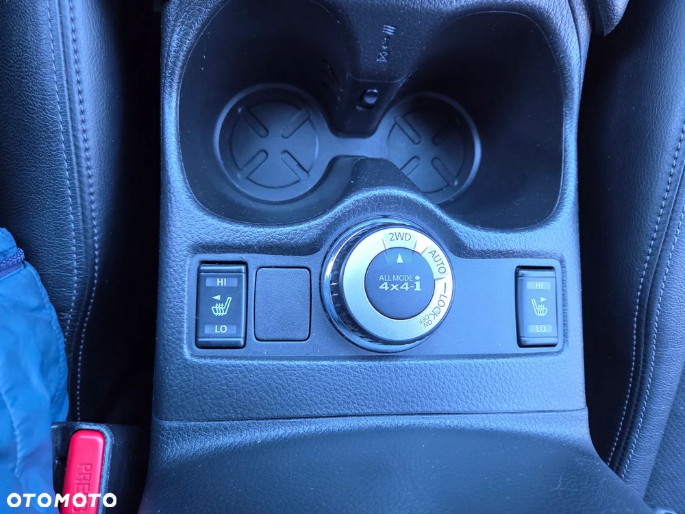 Nissan X-Trail 1.6 DCi N-Connecta 4WD EU6 - 19