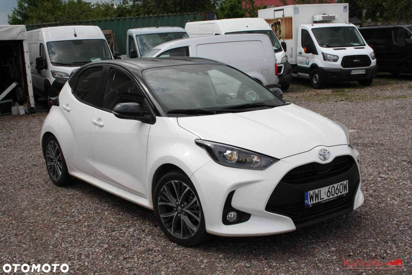 Toyota Yaris - 16