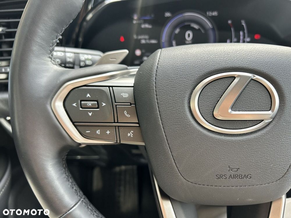 Lexus NX 350h Prestige 2WD - 18