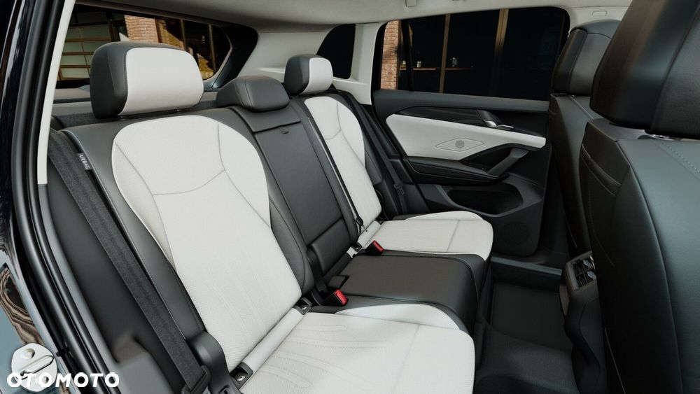 Volkswagen Tiguan - 26
