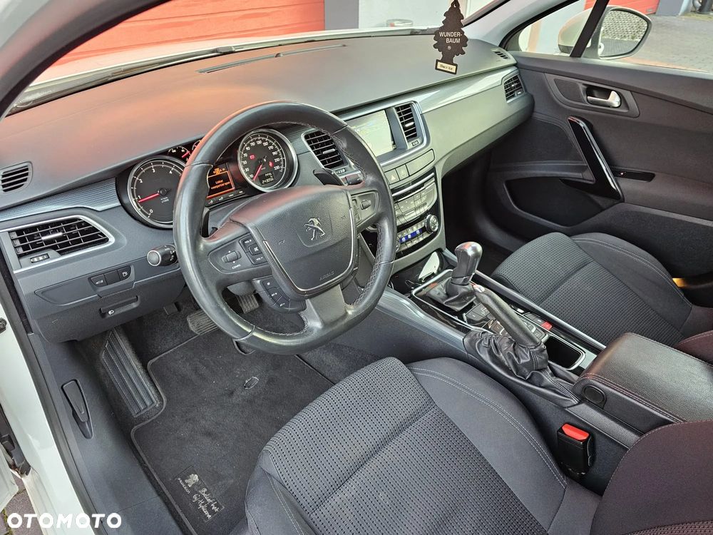 Peugeot 508 e-HDi FAP 115 EGS6 Active - 17