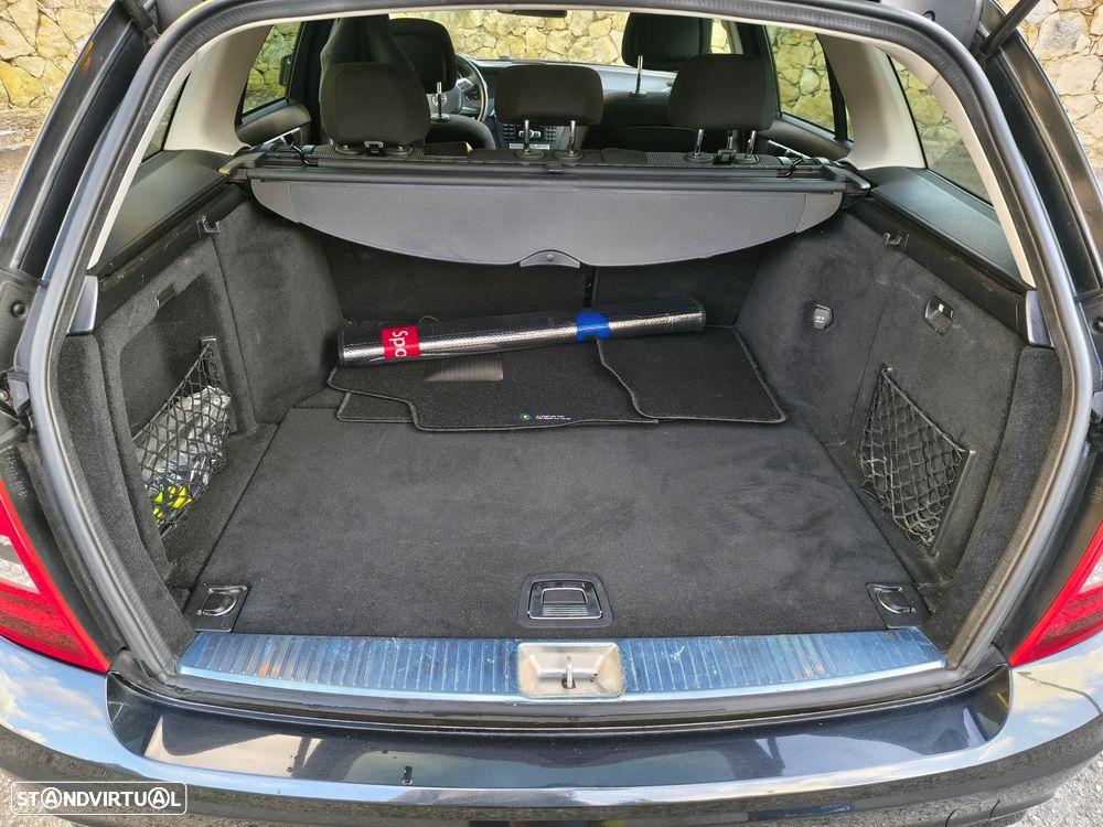 Mercedes-Benz C 220 Station CDI Avantgarde Edition - 16