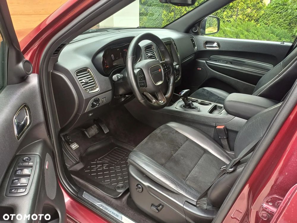 Dodge Durango - 10