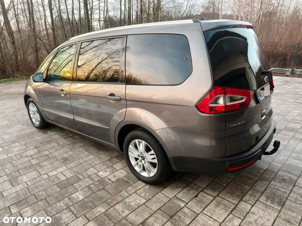 Ford Galaxy - 5