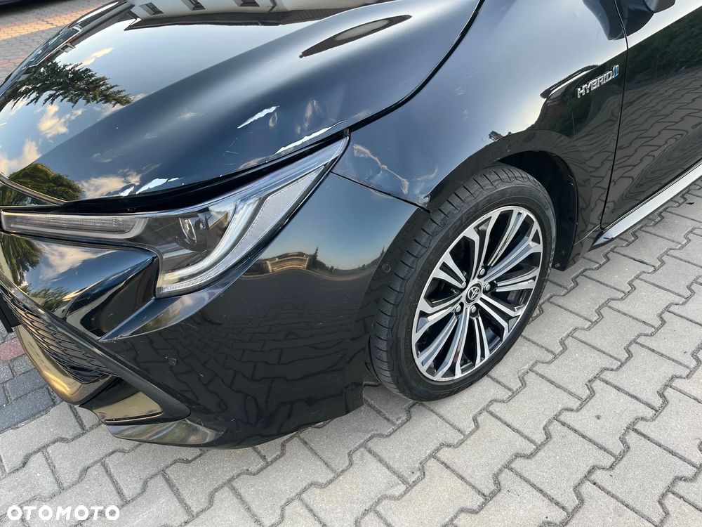 Toyota Corolla 2.0 Hybrid Executive - 7