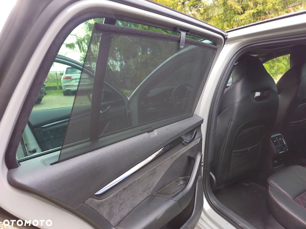 Skoda Octavia 2.0 TDI DSG 4x4 RS - 13