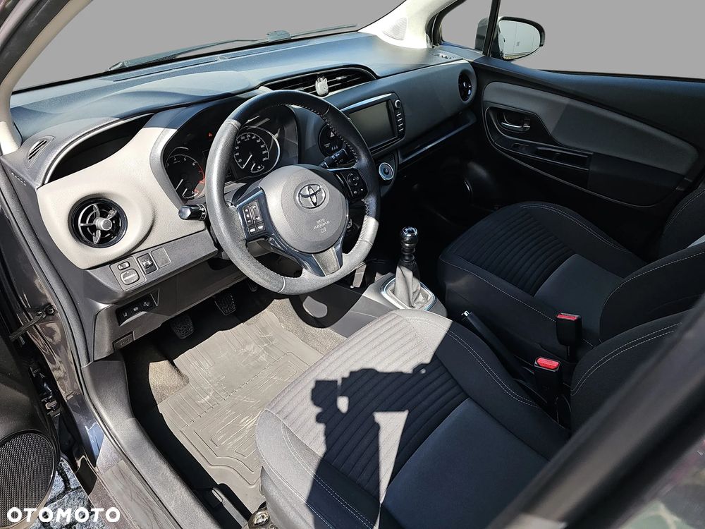 Toyota Yaris 1.5 Selection - 10