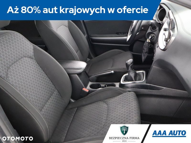 Kia Ceed - 11