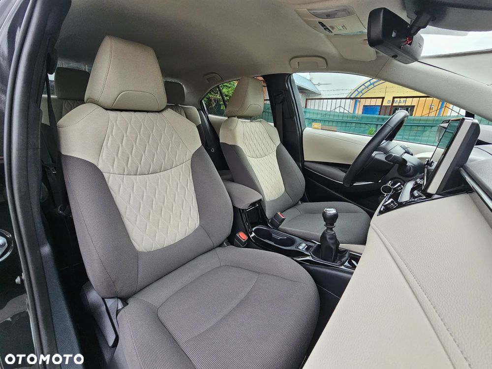 Toyota Corolla 1.5 Style - 27