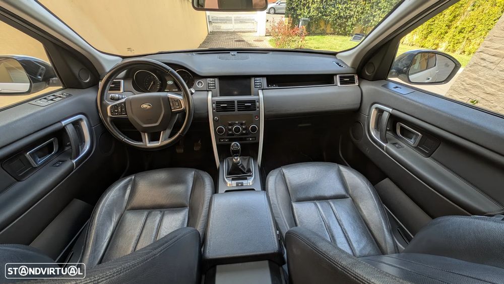 Land Rover Discovery Sport 2.0 TD4 HSE - 4