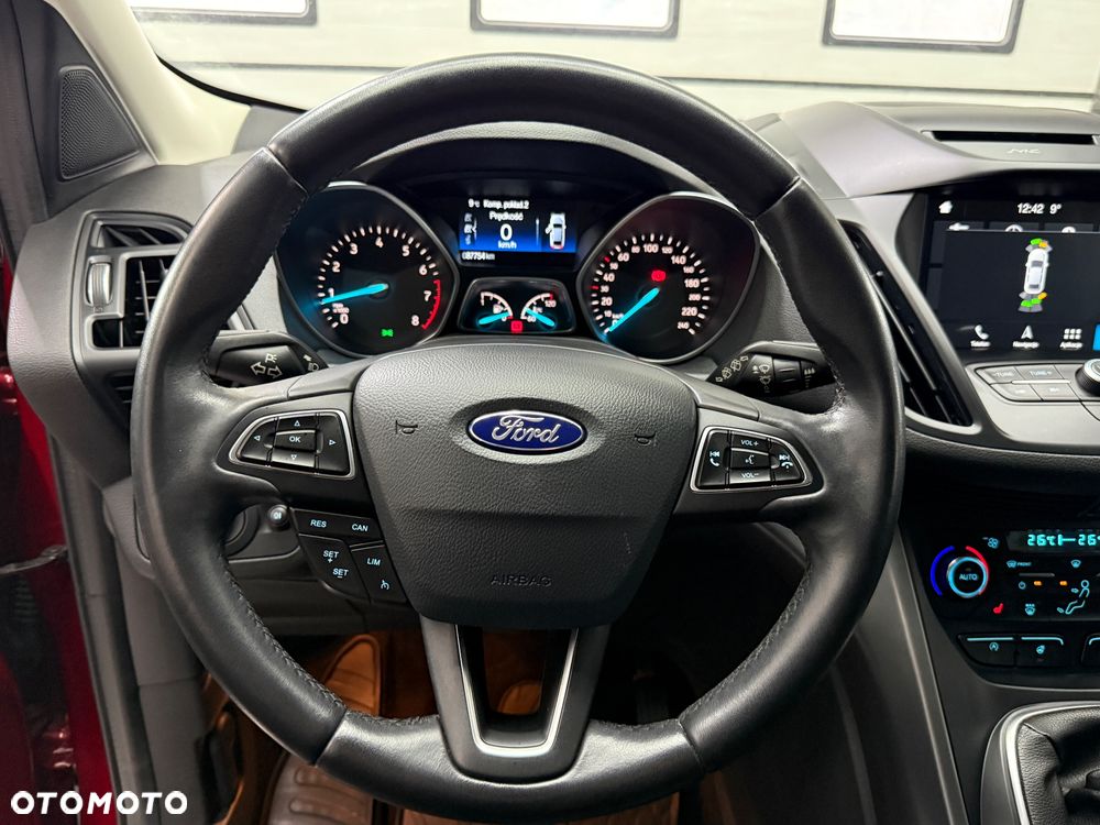 Ford Kuga 1.5 EcoBoost 2x4 Titanium - 17