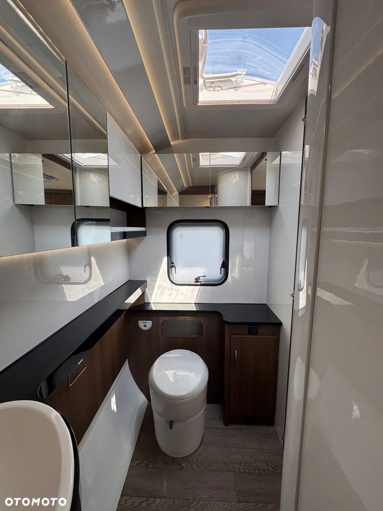 Hobby 560 WFU Prestige - 11