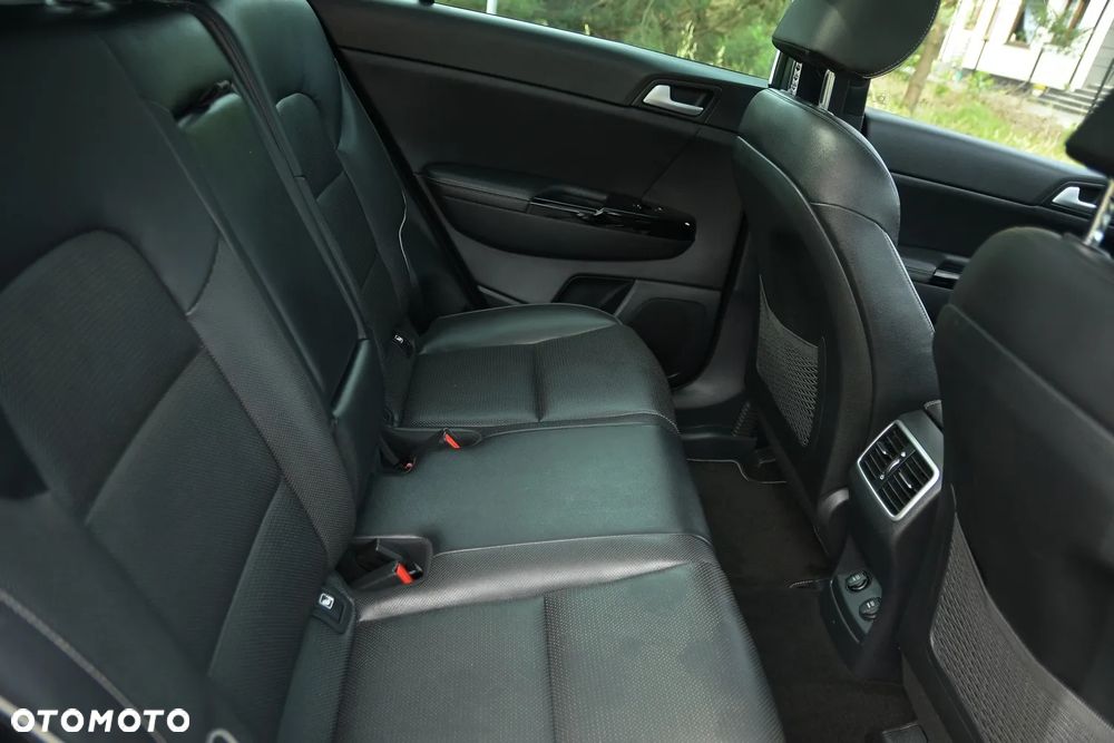 Kia Sportage 2,0 CRDI AWD GT Line - 19