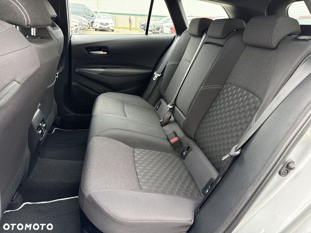 Toyota Corolla 1.8 Hybrid Comfort - 12