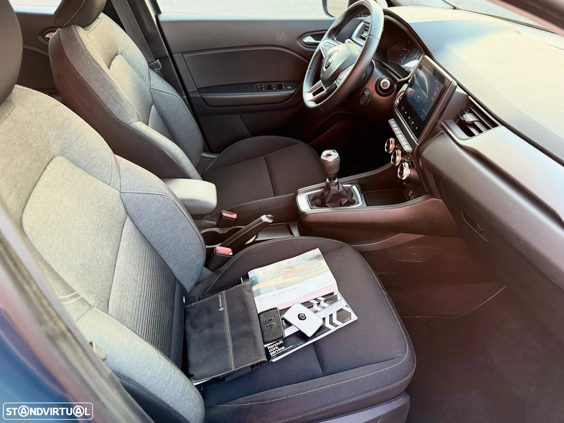 Renault Captur 1.0 TCe Exclusive - 10