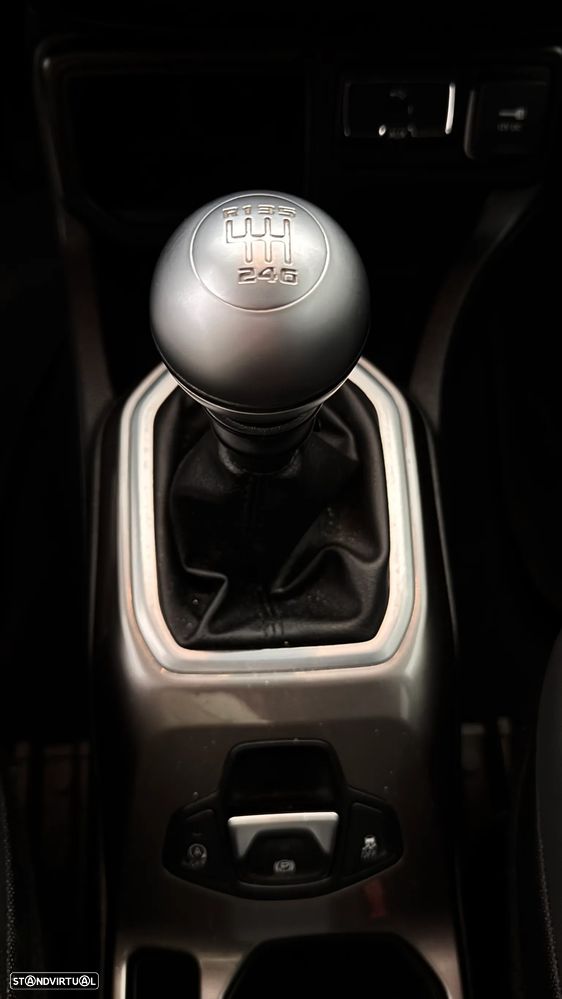 Jeep Renegade 1.6 MJD Limited - 16