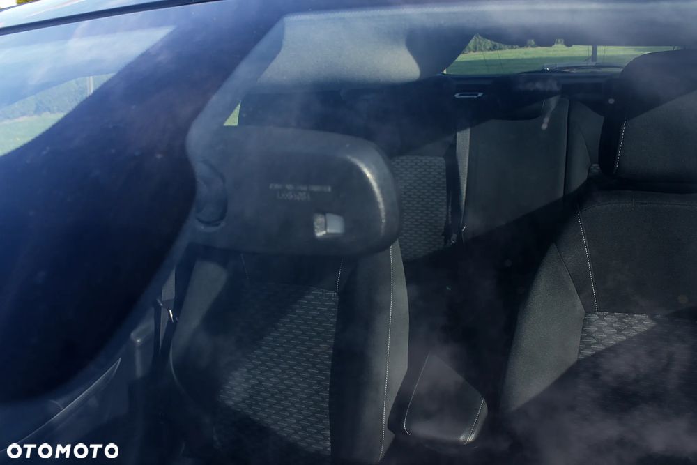 Opel Astra 1.4 Turbo Innovation - 21